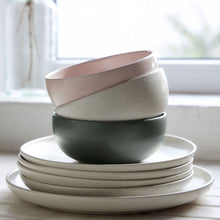 Load image into Gallery viewer, Casafina Pacifica 9" Vanilla Salad/Dessert Plate Set