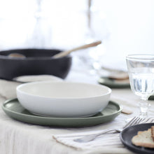 Load image into Gallery viewer, Casafina Pacifica 11" Artichoke Dinner Plate Set