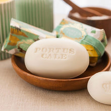 Load image into Gallery viewer, Castelbel Portus Cale White Crane 150g. Soap, Set of 2