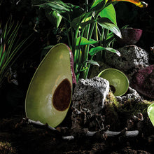 Load image into Gallery viewer, Bordallo Pinheiro Tropical Fruits Avocado Salad Serving Set