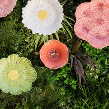 Load image into Gallery viewer, Bordallo Pinheiro Maria Flor Dahlia Bowl, Set of 4