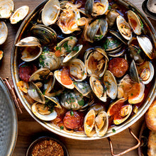 Load image into Gallery viewer, Traditional Hand Hammered Copper Cataplana Food Steamer Pot, Made in Portugal