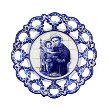 Load image into Gallery viewer, Traditional Portuguese Blue Floral Ceramic St. Anthony 7.5" Decorative Plate