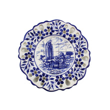Load image into Gallery viewer, Traditional Portuguese Blue Floral Ceramic Our Lady of Fatima 6" Decorative Plate