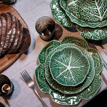 Load image into Gallery viewer, Bordallo Pinheiro Cabbage Cake Serving Set