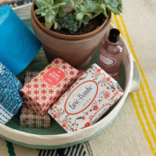 Load image into Gallery viewer, Ach Brito Luxo-Banho Jasmine Tiaré Soap, 350 g.