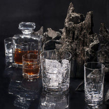 Load image into Gallery viewer, Vista Alegre Crystal Portrait Case with 6 Old Fashion