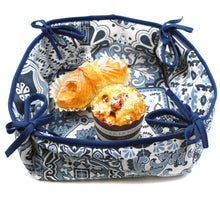 Load image into Gallery viewer, 100% Cotton Portugal Blue Tile Azulejo Oven Mitt, Bread Basket, and Pot Holder Set