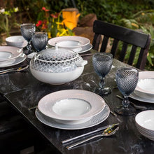 Load image into Gallery viewer, Vista Alegre Maya Dessert Plate, Set of 4