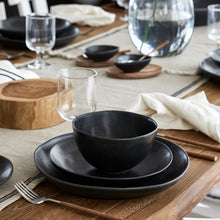 Load image into Gallery viewer, Costa Nova Livia 9" Matte Black Salad/Dessert Plate Set