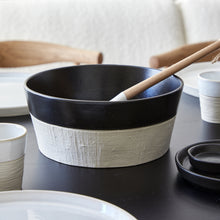 Load image into Gallery viewer, Costa Nova Nótos 10" Latitude Black Serving Bowl
