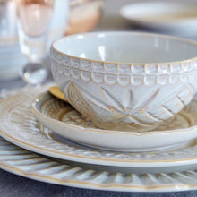 Load image into Gallery viewer, Costa Nova Cristal 5" Nacar Fruit Bowl Set