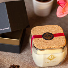 Load image into Gallery viewer, Essencias de Portugal Saudade Verbena Scented Candle