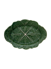Load image into Gallery viewer, Bordallo Pinheiro Cabbage 15&quot; Oval Platter
