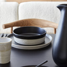Load image into Gallery viewer, Costa Nova Nótos 8&quot; Latitude Black Low Bowl Set
