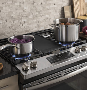 General Electric JGSS66SELSS 30" Slide-In Front-Control Convection Gas Range, 220-240 Volts Export Only - Special Order