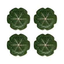 Load image into Gallery viewer, Bordallo Pinheiro Cabbage 20 Piece Dinnerware Set
