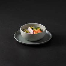 Load image into Gallery viewer, Casafina Pacifica 9&quot; Artichoke Salad/Dessert Plate Set
