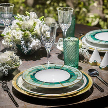 Load image into Gallery viewer, Vista Alegre Emerald 4 Piece Dinnerware Set

