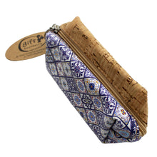 Load image into Gallery viewer, 100% Natural Portuguese Cork Woman Coin Holder
