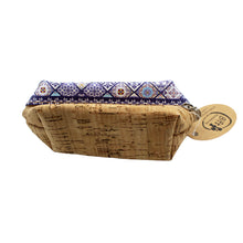 Load image into Gallery viewer, 100% Natural Portuguese Cork Woman Coin Holder
