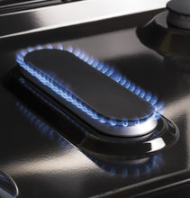 Load image into Gallery viewer, General Electric JGBS66REKSS 30” Stainless Steel Freestanding Gas Range 220-240 Volts Export Only

