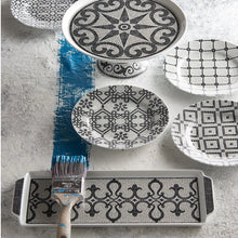Load image into Gallery viewer, Vista Alegre Portuguese Cobblestone Cake Stand
