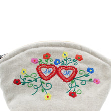 Load image into Gallery viewer, Namorados Linen Cosmetic/Toiletry Bag
