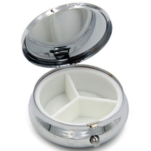 Load image into Gallery viewer, Traditional Portuguese Tile Metal Pill Case With Mirror Souvenir
