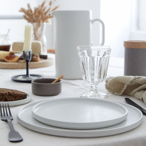 Costa Nova Redonda 8" White Salad/Dessert Plate Set
