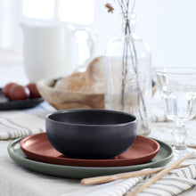 Load image into Gallery viewer, Casafina Pacifica 9&quot; Cayenne Salad Plate Set
